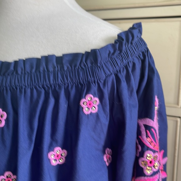 Lilly Pulitzer High Tide Navy Jaeda Top. Size small - Picture 6 of 9